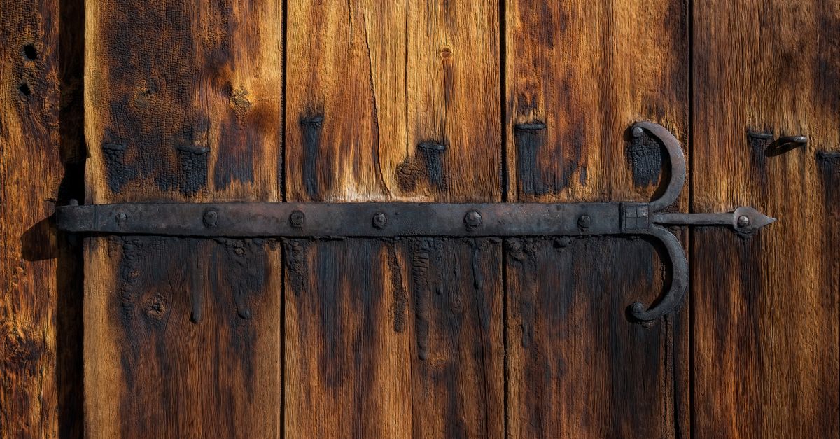 lock cylinder close up — Trust Bolt Locksmith