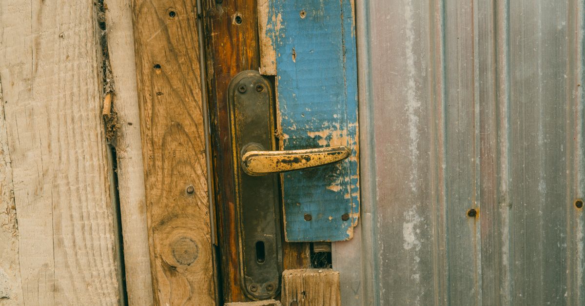 lock cylinder close up — Trust Bolt Locksmith