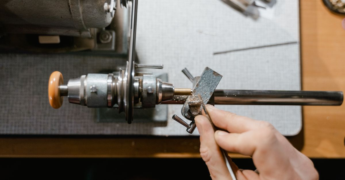 car key cutting machine — Trust Bolt Locksmith