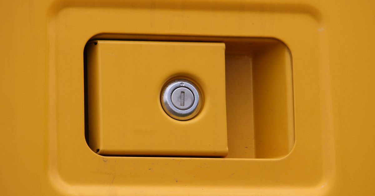 When to Call for an Emergency Lock Change — and What to Expect — Trust Bolt Locksmith